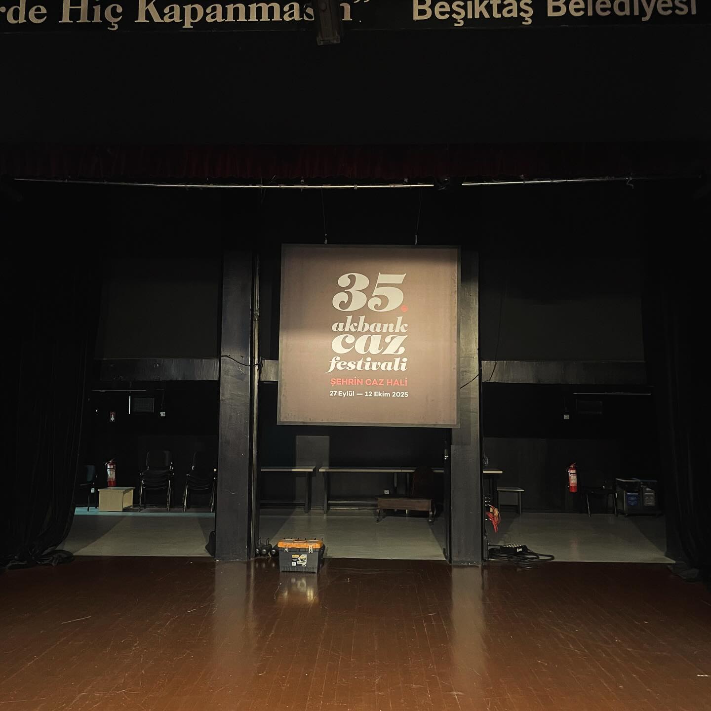 Akbank Caz Festivali Outdoor & Sahne Branding Çözümleri - Görsel 7